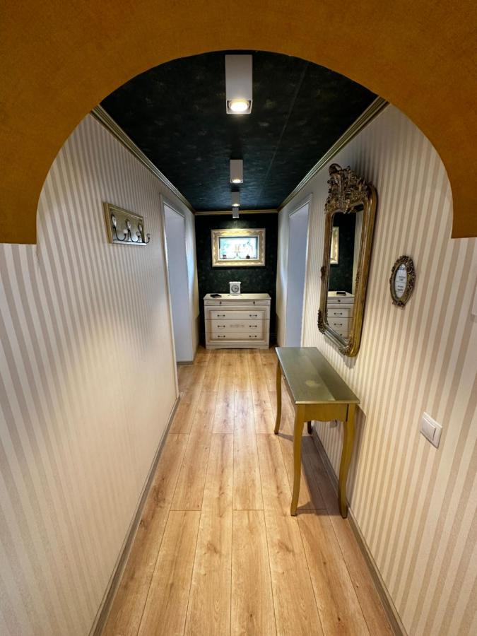 Harteneck Apartments Σίμπιου Εξωτερικό φωτογραφία